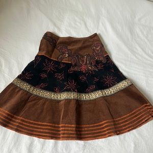 Vintage Anthropologie Basil and Maude skirt size 6